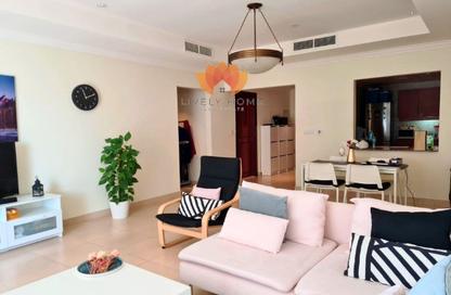 Apartment - 1 Bedroom - 2 Bathrooms for rent in East Porto Drive - Porto Arabia - The Pearl Island - Doha