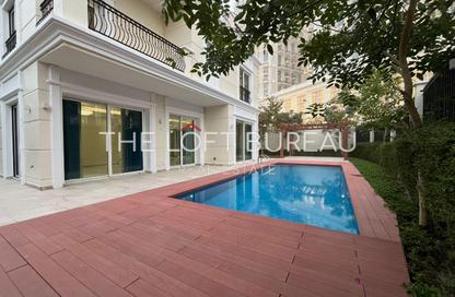 Villa - 6 Bedrooms - 5 Bathrooms for rent in Floresta Gardens - Floresta Gardens - The Pearl Island - Doha