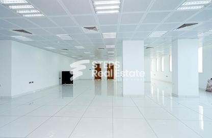 Office Space - Studio - 1 for rent in Al Sadd Road - Al Sadd - Doha