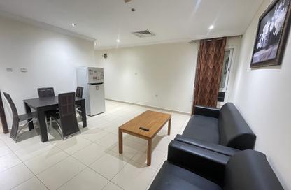 Apartment - 1 Bedroom - 1 Bathroom for rent in Umm Ghwailina Comm - Umm Ghuwalina - Umm Ghuwailina - Doha