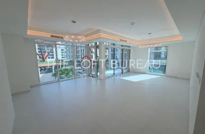 Apartment - 2 Bedrooms - 4 Bathrooms for rent in Crystal Residence - Gewan Island - The Pearl Island - Doha
