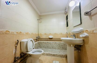 Apartment - 2 Bedrooms - 1 Bathroom for rent in Al Sadd Tourist Apartments - Al Sadd - Doha