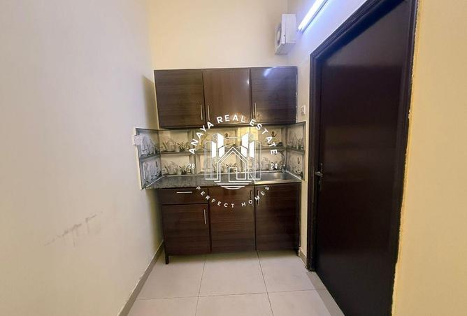 1032398 - Property Image 3