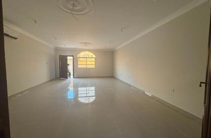 Villa - 6 Bedrooms - 6 Bathrooms for rent in Down Town - Down Town - Al Khor