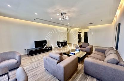 Apartment - 2 Bedrooms - 3 Bathrooms for rent in West Bay Tower - West Bay - West Bay - Doha