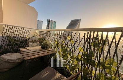 Apartment - 1 Bedroom - 2 Bathrooms for rent in Marina Tower 23 - Marina District - Lusail