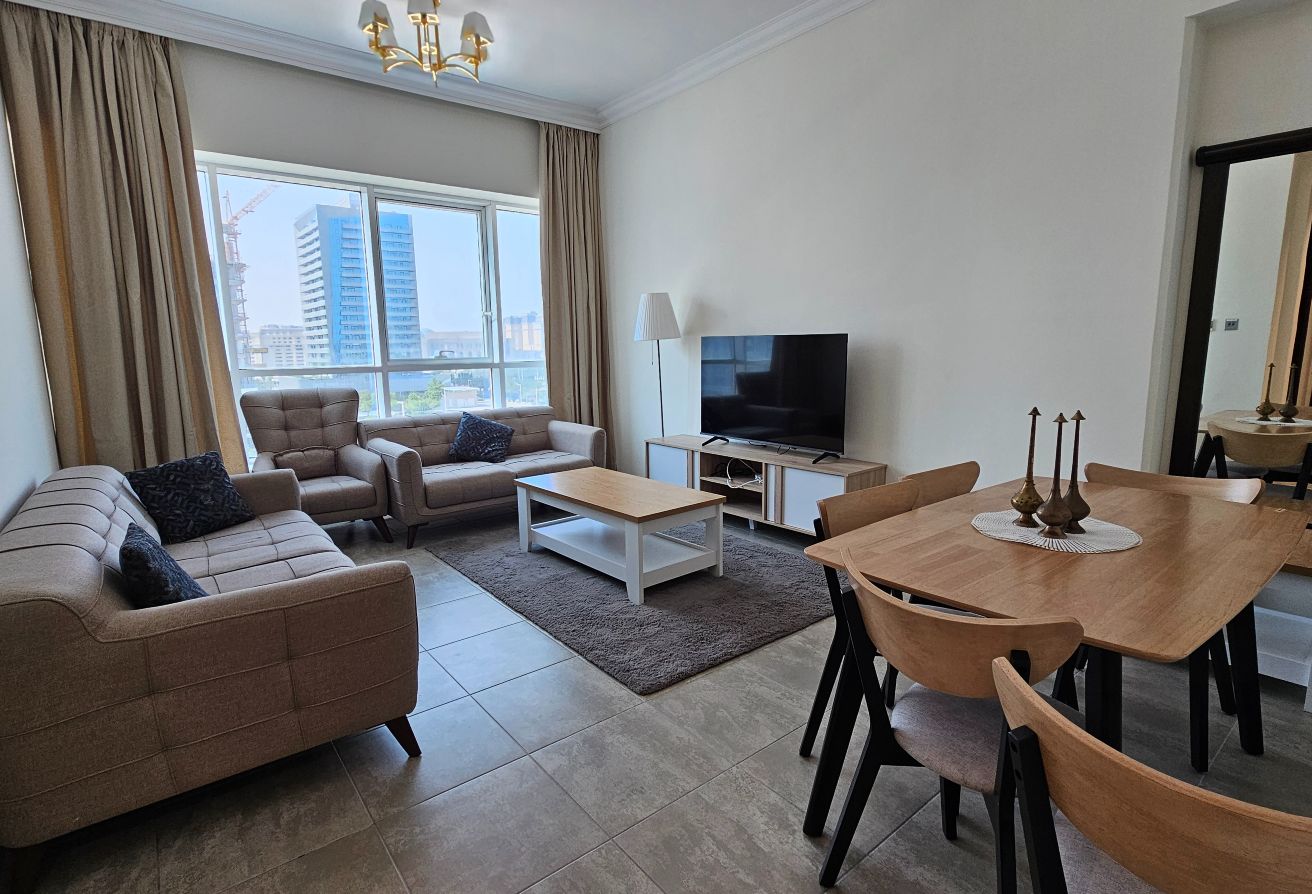 Spacious 2-Bedroom Semi-Furnished Apartment | Lusa thumbnail 7