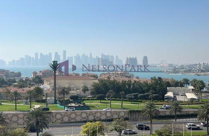 Townhouse - 2 Bedrooms - 3 Bathrooms for rent in Abraj Bay - Abraj Quartiers - The Pearl Island - Doha