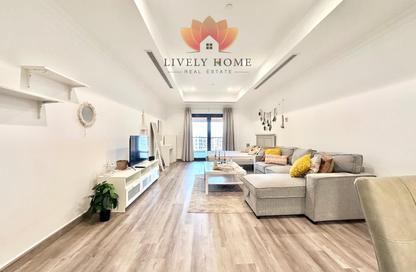 Apartment - Studio - 1 for rent in East Porto Drive - Porto Arabia - The Pearl Island - Doha