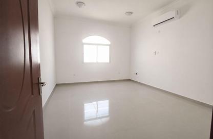 Villa - 5 - 5 for rent in Souk Al gharaffa - Al Gharrafa - Doha Villa - 5 - 5 for rent in Souk Al gharaffa - Al Gharrafa - Doha