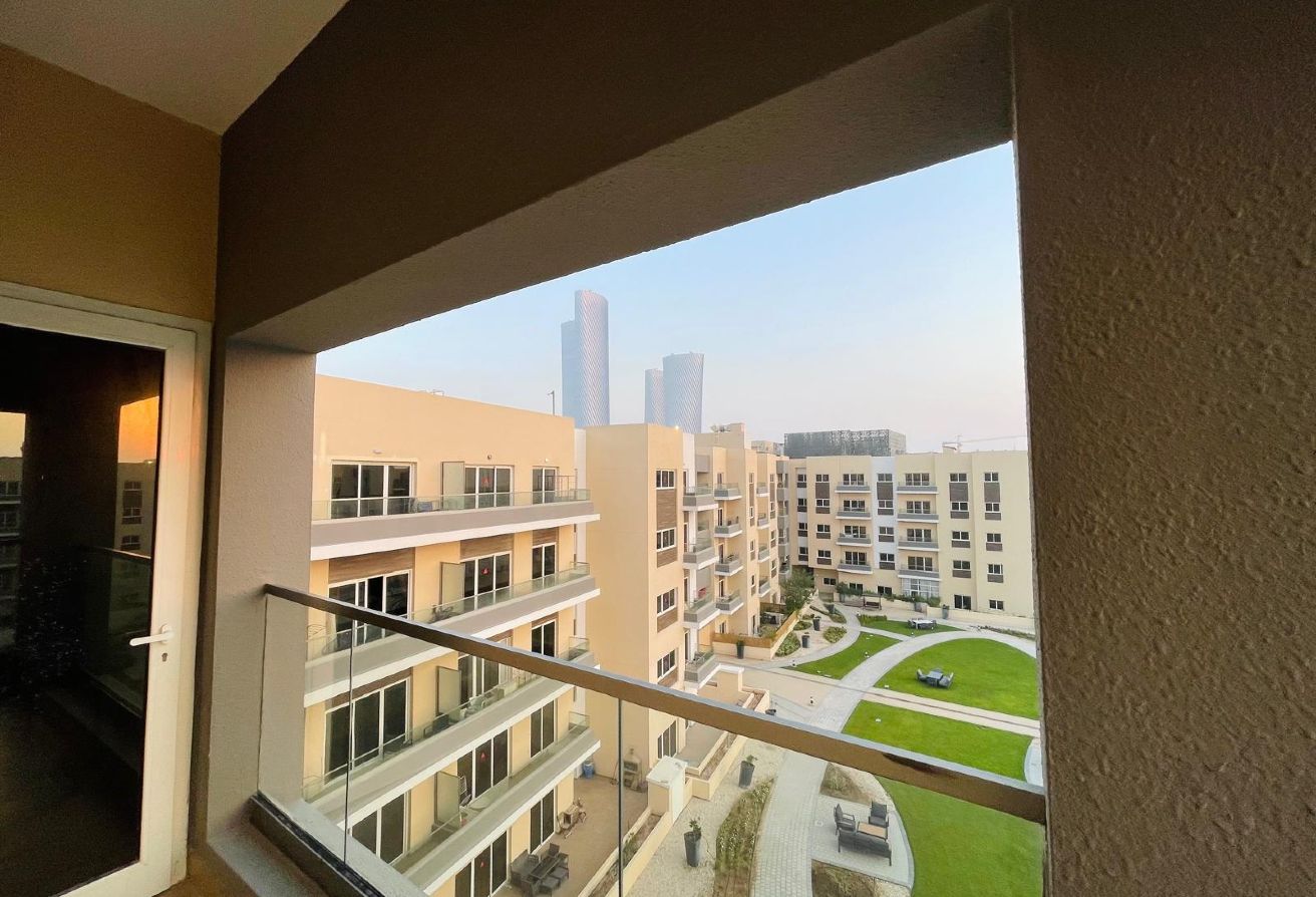 ELEGANT FF 2BHK HUGE BALCONY SPACIOUS APARTMENT thumbnail 10