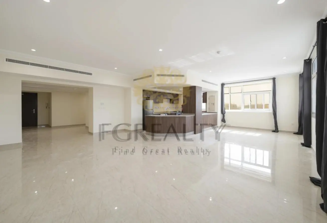 63640977 - Property Main Image