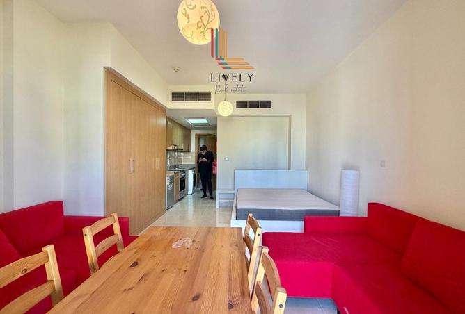 1023589 - Property Main Image