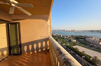 Apartment - 2 Bedrooms - 2 Bathrooms for sale in Marina Gate - Porto Arabia - The Pearl Island - Doha