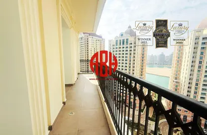 Apartment - 2 Bedrooms - 3 Bathrooms for rent in Floresta Gardens - Floresta Gardens - The Pearl Island - Doha