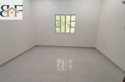Apartment - 3 Bedrooms - 2 Bathrooms for rent in Bin Omran - Fereej Bin Omran - Doha