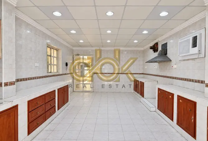 64031945 - Property Image 3