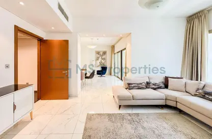 Apartment - 3 Bedrooms - 5 Bathrooms for rent in West Bay - West Bay - Doha