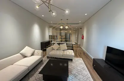 Apartment - 2 Bedrooms - 4 Bathrooms for rent in Floresta Gardens - Floresta Gardens - The Pearl Island - Doha