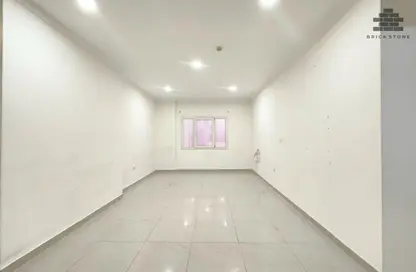 Apartment - 2 Bedrooms - 3 Bathrooms for rent in Muntazah 70 - Al Muntazah - Doha Apartment - 2 Bedrooms - 3 Bathrooms for rent in Muntazah 70 - Al Muntazah - Doha