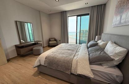Apartment - 1 Bedroom - 2 Bathrooms for rent in Lusail Marina Heights - Marina District - Lusail