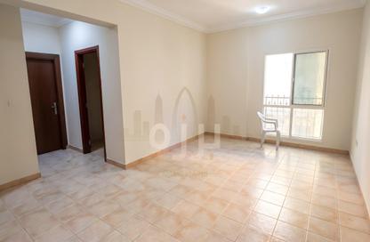 Apartment - 2 Bedrooms - 2 Bathrooms for rent in Al Sadd - Doha