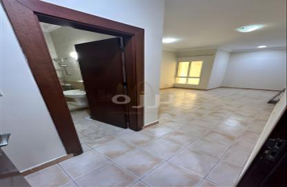 Apartment - 2 Bedrooms - 2 Bathrooms for rent in Al Sadd - Doha