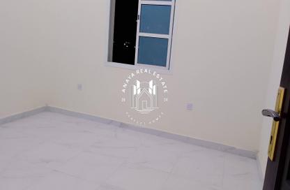 Apartment - 2 Bedrooms - 1 Bathroom for rent in Wadi Al Markh - Muraikh - AlMuraikh - Doha