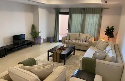 Apartment - 1 Bedroom - 2 Bathrooms for rent in Tower 14 - Porto Arabia - The Pearl Island - Doha