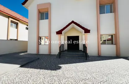 Compound - 4 Bedrooms - 5 Bathrooms for rent in Al Soudan - Al Soudan - Doha