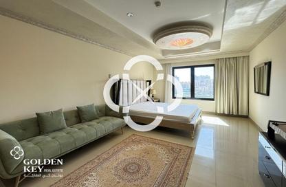 Apartment - Studio - 1 Bathroom for rent in West Porto Drive - Porto Arabia - The Pearl Island - Doha