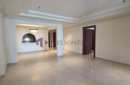 Apartment - 1 Bedroom - 2 Bathrooms for rent in East Porto Drive - Porto Arabia - The Pearl Island - Doha