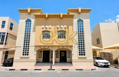 فيلا - 4 غرف نوم - 3 حمامات للإيجار في أم صلال علي - أم صلال على - الدوحة