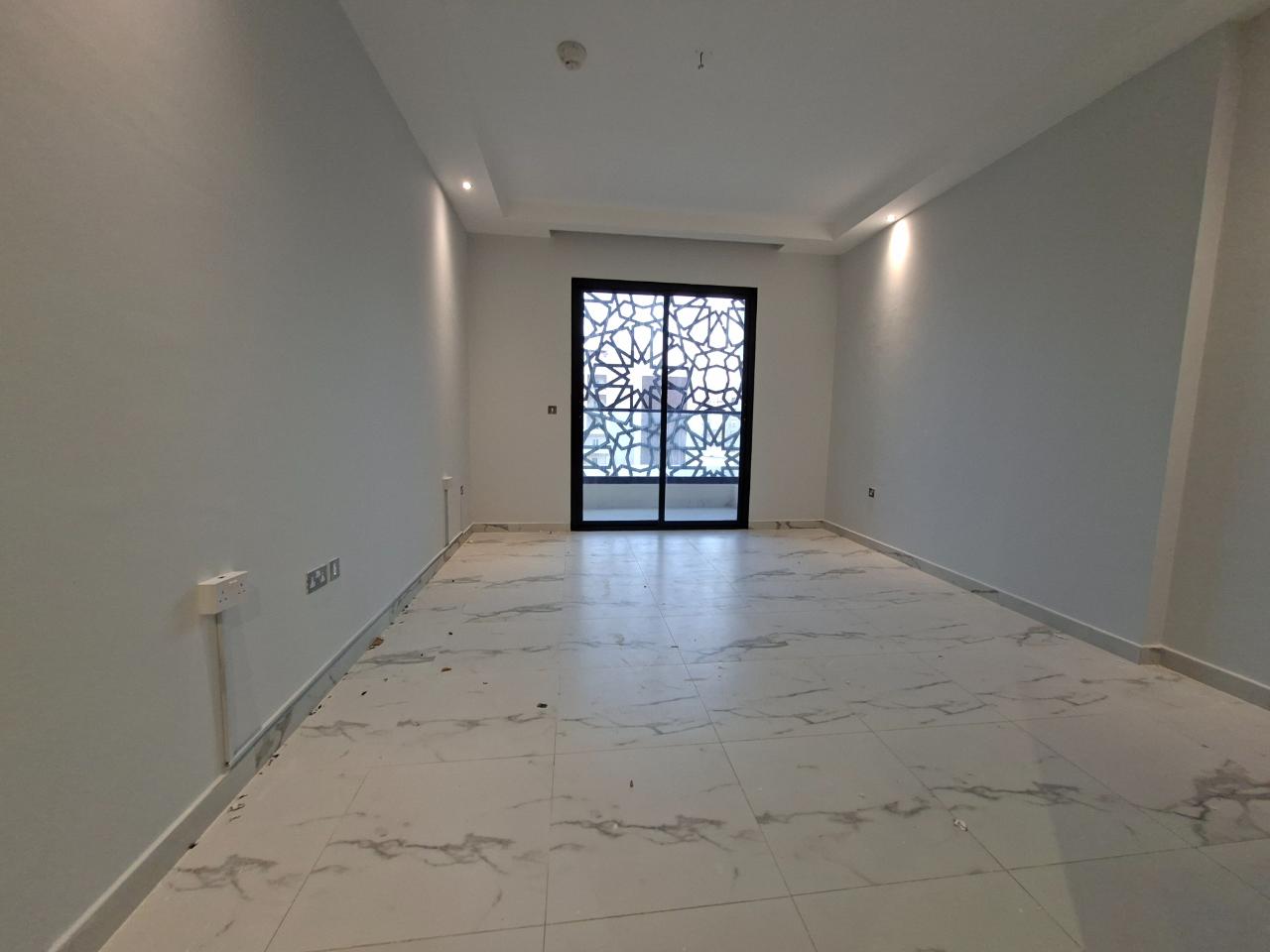 Spacious 118 SQM 1BHK | Fox Hills | All Bills thumbnail 4