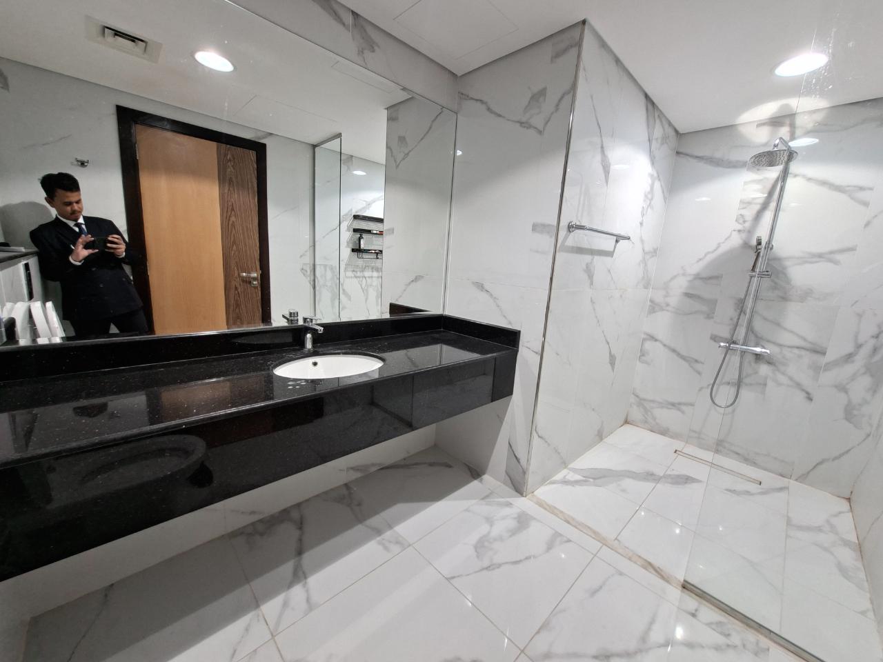 Spacious 118 SQM 1BHK | Fox Hills | All Bills thumbnail 11