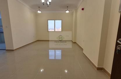Apartment - 2 Bedrooms - 3 Bathrooms for rent in Al Mansoura - Al Mansoura - Doha
