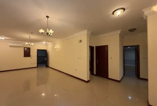 63420103 - Property Image 3