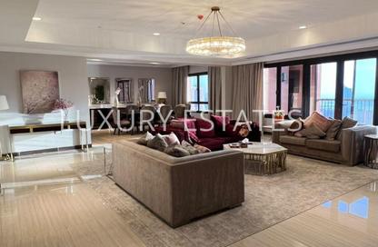 Apartment - 3 Bedrooms - 4 Bathrooms for rent in East Porto Drive - Porto Arabia - The Pearl Island - Doha Apartment - 3 Bedrooms - 4 Bathrooms for rent in East Porto Drive - Porto Arabia - The Pearl Island - Doha