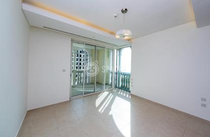 Apartment - 1 - 2 for rent in Viva East - Viva Bahriyah - The Pearl Island - Doha