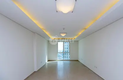 Apartment - 1 Bedroom - 2 Bathrooms for rent in Viva East - Viva Bahriyah - The Pearl Island - Doha