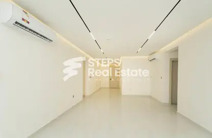 Apartment - 2 Bedrooms - 3 Bathrooms for rent in Fereej Kulaib - Doha