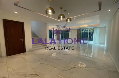 Villa - 5 Bedrooms - 7 Bathrooms for rent in Floresta Gardens - Floresta Gardens - The Pearl Island - Doha