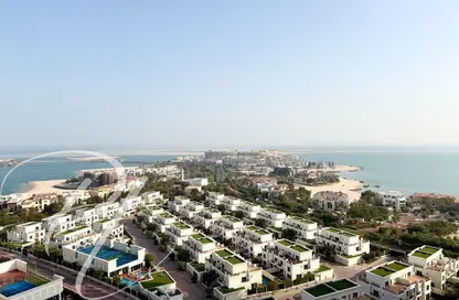 Apartment - 2 Bedrooms - 3 Bathrooms for rent in Floresta Gardens - Floresta Gardens - The Pearl Island - Doha