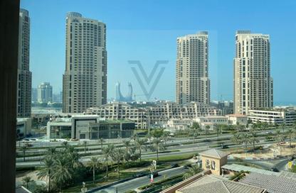 Apartment - 2 Bedrooms - 3 Bathrooms for sale in West Porto Drive - Porto Arabia - The Pearl Island - Doha