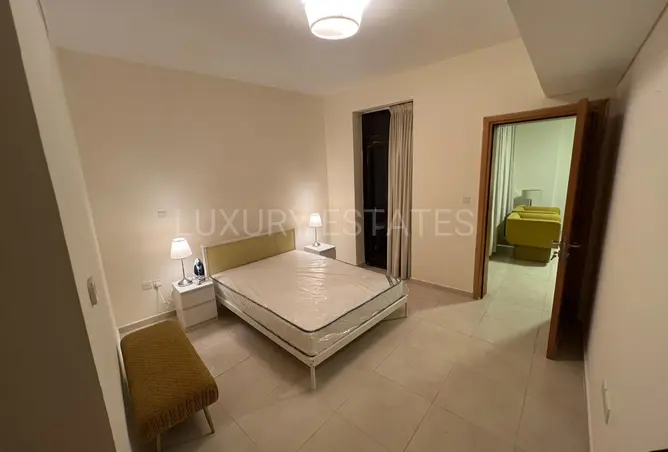 62351467 - Property Image 2