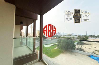 Apartment - 2 Bedrooms - 3 Bathrooms for rent in Corniche Road - Corniche Road - Doha