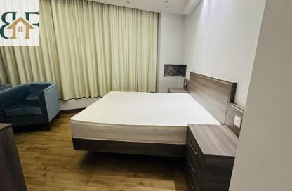 Apartment - Studio - 1 Bathroom for rent in Al Sadd Road - Al Sadd - Doha