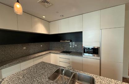 Apartment - 2 Bedrooms - 4 Bathrooms for sale in Floresta Gardens - Floresta Gardens - The Pearl Island - Doha