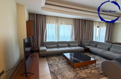 Apartment - 3 Bedrooms - 4 Bathrooms for rent in West Bay Tower - West Bay - West Bay - Doha