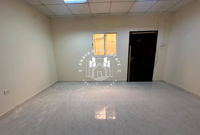 55876362 - Property Main Image